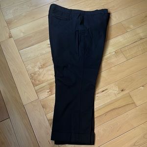 Capri dress pants.
